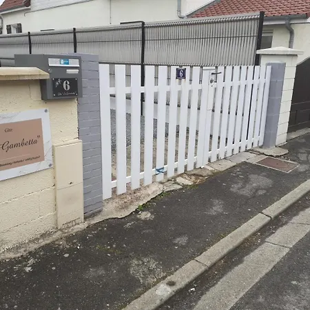 Le Gambetta Villa Flixecourt Exterior photo